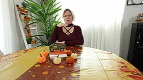 step sis breezy bri bonds with deepthroat and riding before thanksgiving feast!