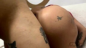 minha madrasta libera o cuzinho pra todos meus amigos que puta safada