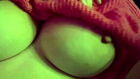 Italian milf artemisia love displays her big natural juicy boobs up close