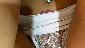 Colombian stepsister alexia from bogota sends intimate masturbation video