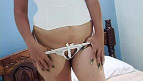 25-year-old stepmom's thick lips and huge ass crave a hard fuck