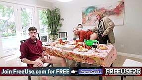 wanna freeuse mommy and sis bent over this holiday?