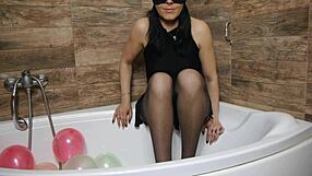 Milfycalla shakes huge ass in lingerie for balloon seat fetish JOI dirty talk compilation